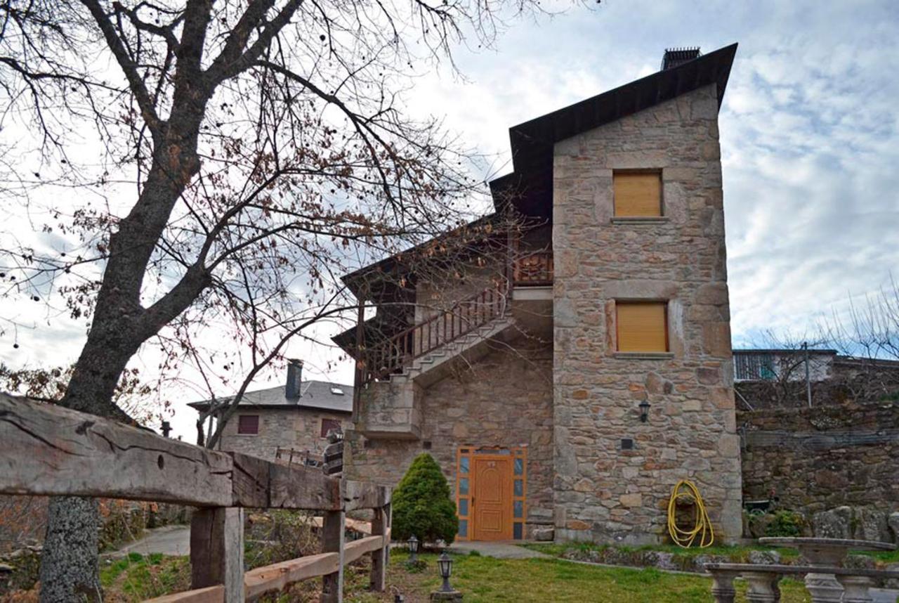Hotel Rural La Casa De Irene Lubian Exterior foto